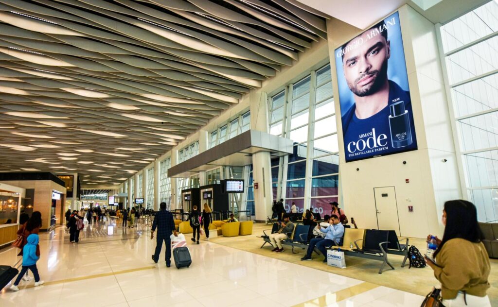 Find The Premier Choice for Car Rentals in Juffair & Manama With Us 1 L27Oreal Boutique20Lights20A 20February202023 DSC 36692